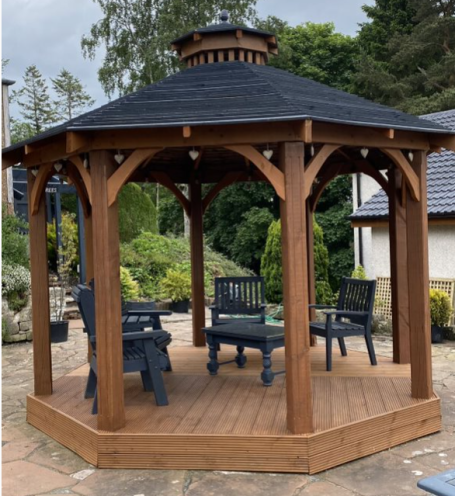 Oak framed pergola installation in Glasgow by BSM Contracts
