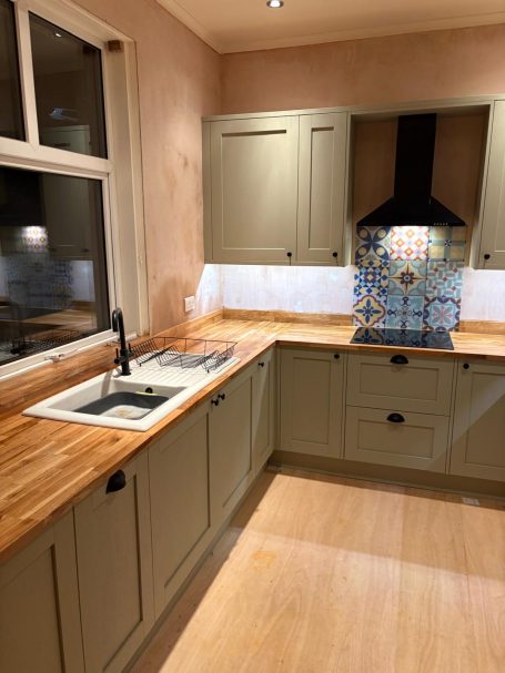 Shaker style modern kitchen installation Glasgow with oak worktops